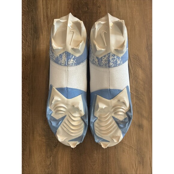 Nike Jordan 1 Low Vapor Edge UNC Blue PE Size 12 Football Cleats HF5570-140 - Picture 8 of 10